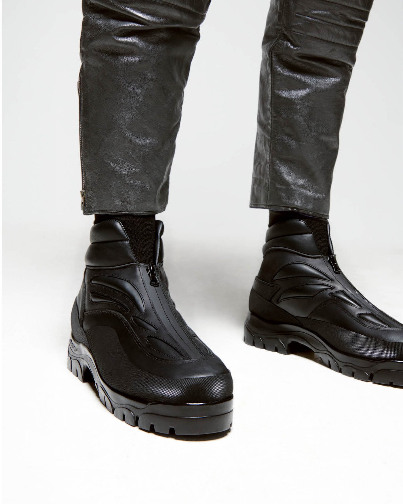 UNTITLED - 03 (US MADE)