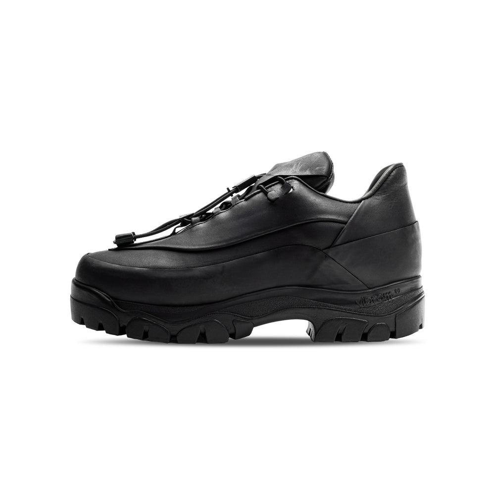 Low Top Boot in Black