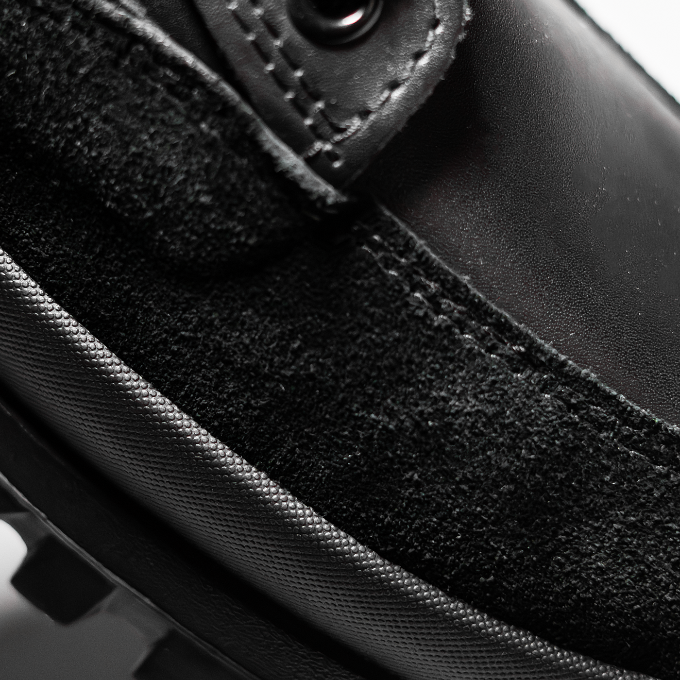 RND: MILITARY COMBAT BOOT V2